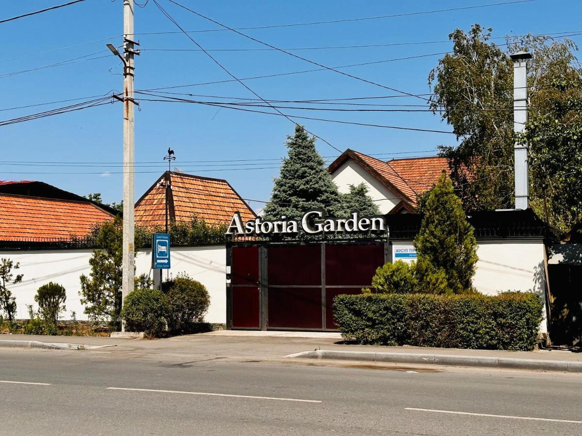 Astoria Garden Hotel Bishkek Exterior foto